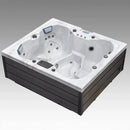 Icelandic Aurora Hot Tub